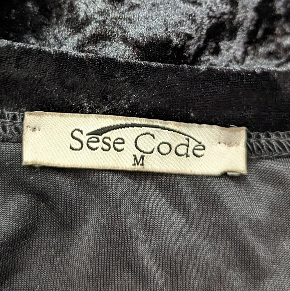 Sese Code Velvet Top Sz M - Picture 9 of 11